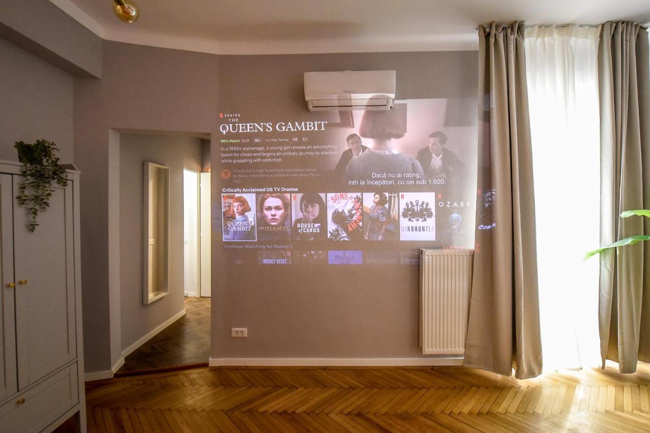 Modern Stay - Central Studios With Wall Projector Near Radisson Bucureşti Exterior foto